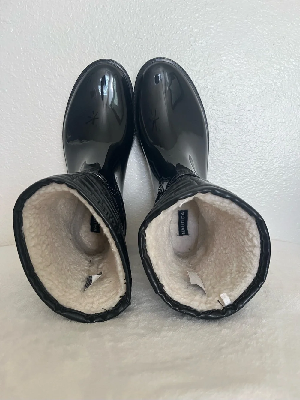 Náutica Women's Black Quilted Faux-Shearling Rain Boots 9